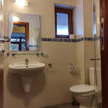 Deja Vu Private Jacuzzi&sauna, Fireplace, 3 Bedrooms, Near Bansko *