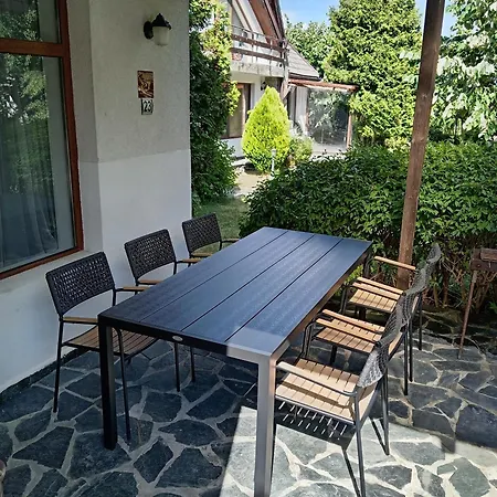 Deja Vu Private Jacuzzi&sauna, Fireplace, 3 Bedrooms, Near Bansko * Razlog