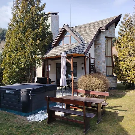 Deja Vu Private Jacuzzi&sauna, Fireplace, 3 Bedrooms, Near Bansko