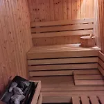 Villa Deja Vu Private Jacuzzi & Sauna, Fireplace, 3 Bedrooms, Near Bansko