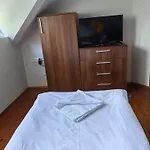 Deja Vu Private Jacuzzi & Sauna, Fireplace, 3 Bedrooms, Near Bansko Villa Raslog