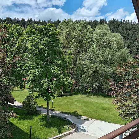 Déjà Vu Cozy Mountain Retreat Villa Razlog