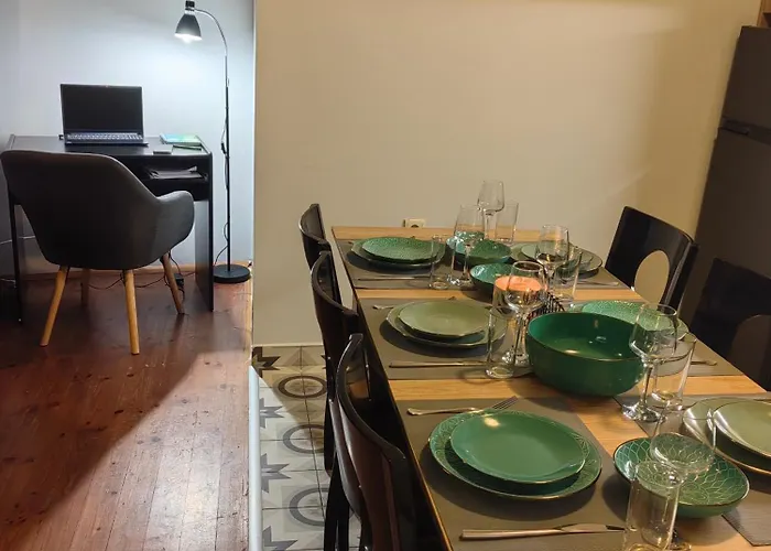 Deja Vu Private Jacuzzi & Sauna, Fireplace, 3 Bedrooms, Near Bansko Razlog