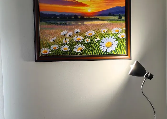 Deja Vu Private Jacuzzi & Sauna, Fireplace, 3 Bedrooms, Near Bansko Raslog